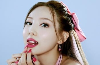 Lội clip sex em gái Nayeon TWICE Địch nhau với đại gia siêu đẳng cấp